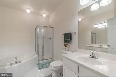 11431 Log Ridge Drive, Fairfax, VA 22030 - Photo 7