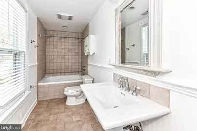 2415 Sandburg Street, Dunn Loring, VA 22027 - Photo 21
