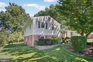 13708 Pitkin Ct, Chantilly, VA 20151 - Photo 35