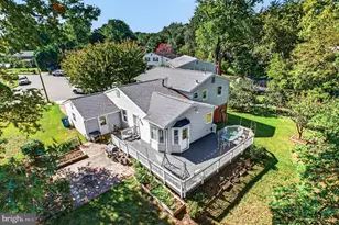 13708 Pitkin Ct, Chantilly, VA 20151 - Photo 1