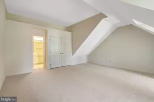 3022 Rosemoor Ln, Fairfax, VA 22031 - Photo 31