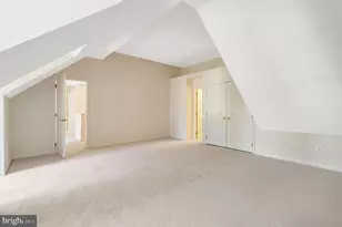 3022 Rosemoor Ln, Fairfax, VA 22031 - Photo 29