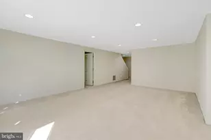 3022 Rosemoor Ln, Fairfax, VA 22031 - Photo 43