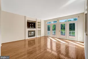 3022 Rosemoor Ln, Fairfax, VA 22031 - Photo 11