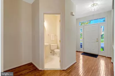 3022 Rosemoor Lane, Fairfax, VA 22031 - Photo 3