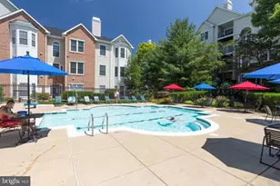 4127 Fountainside Ln, Fairfax, VA 22030 - Photo 21