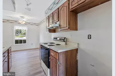 4930 Van Walbeek Place, Annandale, VA 22003 - Photo 11