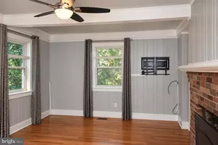 8531 W Oak Pl, Vienna, VA 22182 - Photo 15