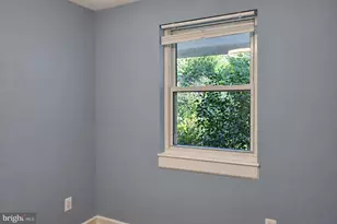 8531 W Oak Pl, Vienna, VA 22182 - Photo 33