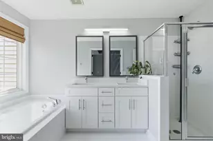 2524 Terra Cotta Cir, Herndon, VA 20171 - Photo 21
