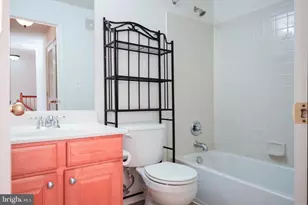 4479 Beacon Grove Cir, Fairfax, VA 22033 - Photo 23
