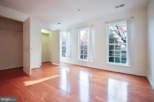 4479 Beacon Grove Cir, Fairfax, VA 22033 - Photo 15