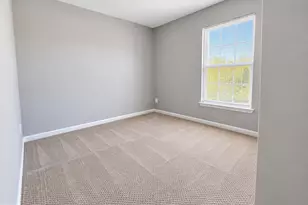 2581 Sutters Mill Dr, Herndon, VA 20171 - Photo 23
