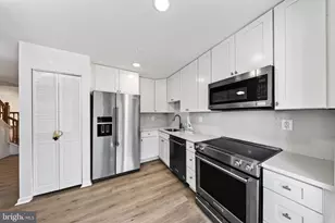 4123 Weeping Willow Ct Ct, Chantilly, VA 20151 - Photo 11