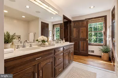 9187 Old Dominion Drive, McLean, VA 22102 - Photo 15