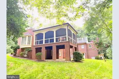 9187 Old Dominion Drive, McLean, VA 22102 - Photo 33
