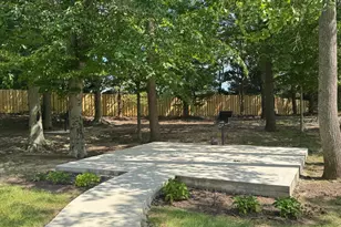 8244 Catbird Cir, Lorton, VA 22079 - Photo 19