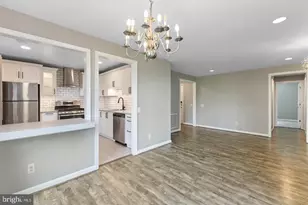 8244 Catbird Cir, Lorton, VA 22079 - Photo 3