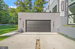 3525 Glenbrook Rd, Fairfax, VA 22031 - Photo 83