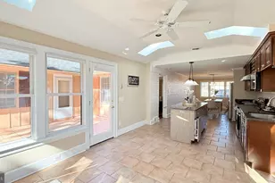 4905 Apple Tree Dr, Alexandria, VA 22310 - Photo 9