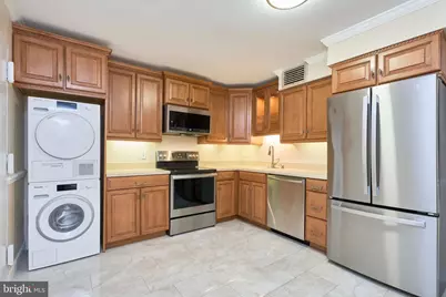 1800 Old Meadow Road #806, McLean, VA 22102 - Photo 17