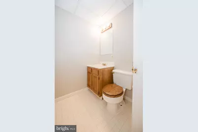8465 Sevan Court, Annandale, VA 22003 - Photo 17