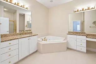 12753 Lavender Keep Cir, Fairfax, VA 22033 - Photo 13