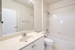 12753 Lavender Keep Cir, Fairfax, VA 22033 - Photo 21