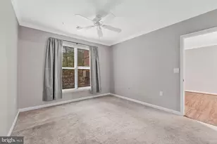 2204 Westcourt Ln, Herndon, VA 20170 - Photo 15