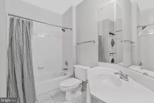 2204 Westcourt Ln, Herndon, VA 20170 - Photo 19