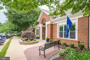2204 Westcourt Ln, Herndon, VA 20170 - Photo 31