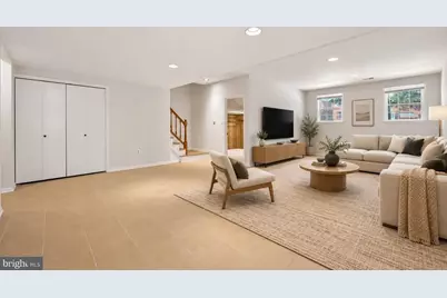 4867 Carriagepark Road, Fairfax, VA 22032 - Photo 7
