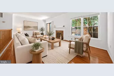 4867 Carriagepark Road, Fairfax, VA 22032 - Photo 3