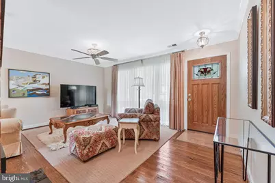 134 Kingsley Road SW, Vienna, VA 22180 - Photo 3