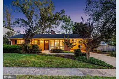 134 Kingsley Road SW, Vienna, VA 22180 - Photo 1