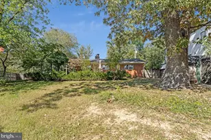 134 Kingsley Rd SW, Vienna, VA 22180 - Photo 25