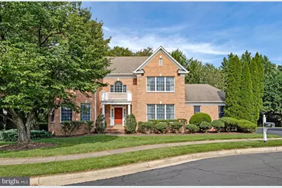 603 Carters Glen Court SW, Vienna, VA 22180 - Photo 1