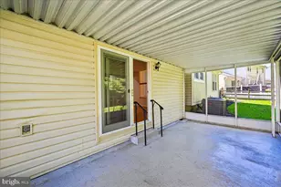 7030 Flax St, Springfield, VA 22152 - Photo 15