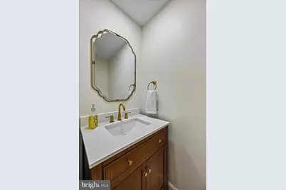 7030 Flax Street, Springfield, VA 22152 - Photo 17
