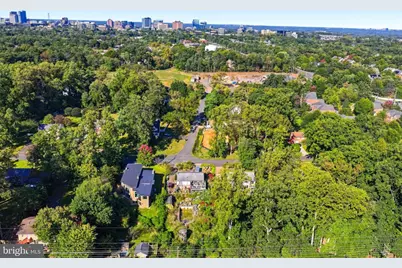 8123 Westchester Drive, Vienna, VA 22182 - Photo 5