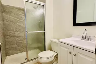 7942 Timarand Ct, Lorton, VA 22079 - Photo 15