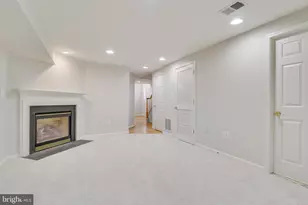 4037 Fairfax Center Hunt Trl Trail, Fairfax, VA 22030 - Photo 51