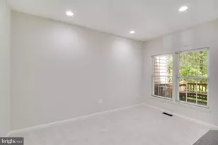 4037 Fairfax Center Hunt Trl Trail, Fairfax, VA 22030 - Photo 17