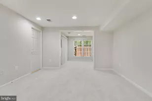 4037 Fairfax Center Hunt Trl Trail, Fairfax, VA 22030 - Photo 53