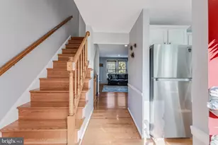 14459 Salisbury Plain Ct, Centreville, VA 20120 - Photo 3