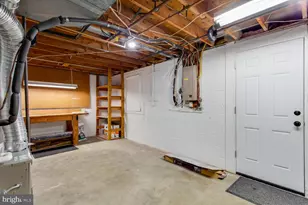 1904 Beulah Rd, Vienna, VA 22182 - Photo 45
