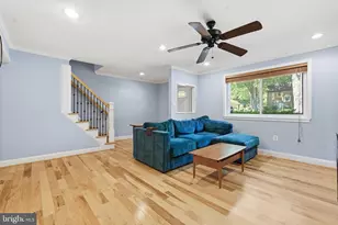2902 Jermantown Rd, Oakton, VA 22124 - Photo 3