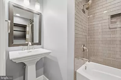 2902 Jermantown Road #27, Oakton, VA 22124 - Photo 19