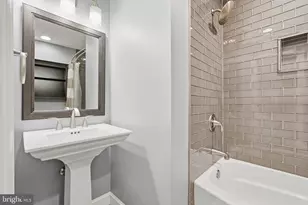 2902 Jermantown Rd, Oakton, VA 22124 - Photo 19