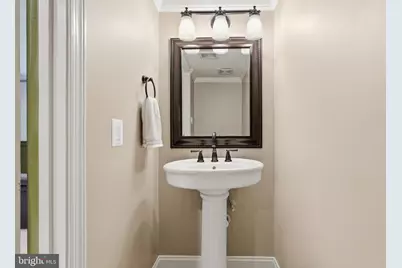 2902 Jermantown Road #27, Oakton, VA 22124 - Photo 29